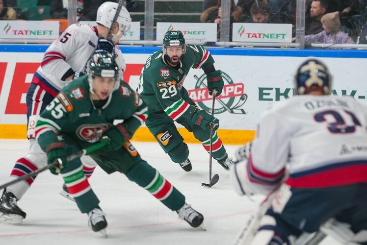 «С Сашей Хмелевским мы знакомы еще с молодежной лиги»