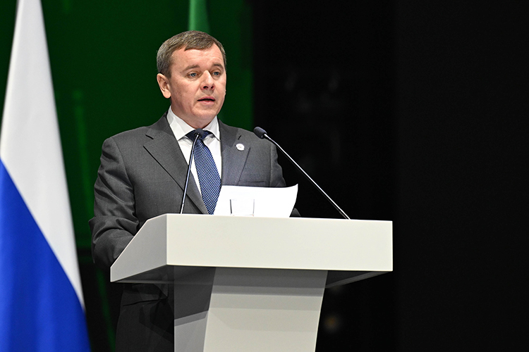 Марат Зяббаров призвал к оптимизации затрат и повышению производительности труда