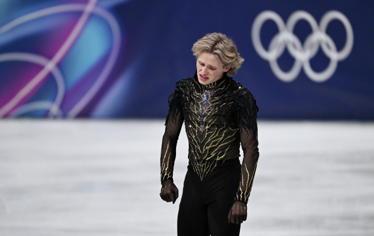 Илья Малинин откатал настолько плохо, что при всей любви судей откатился аж на 8-е место