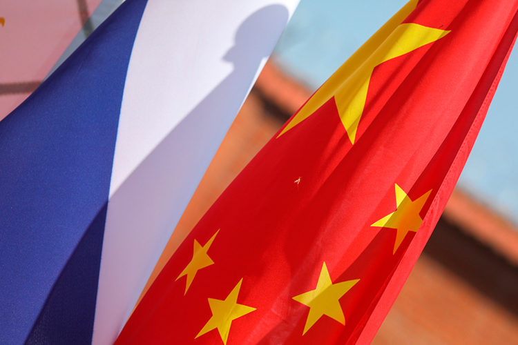 «Единственное, что поменялось, так это то, что во внешней политике России Китай все-таки воспринимается нами как друг, в отличие от Запада»