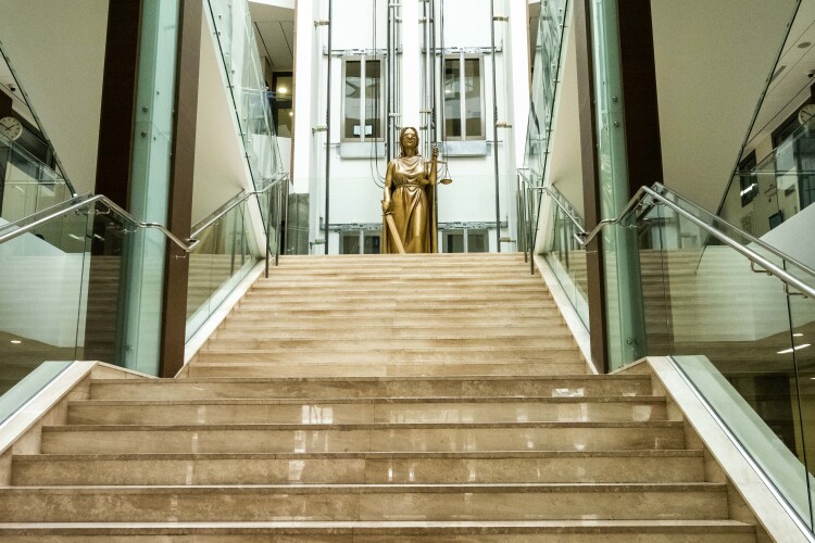 20 января Харисов обратился в АС РТ с заявлением о принятии обеспечительных мер в отношении недвижимости, которая ранее принадлежала «Твоему дому», но была реализована