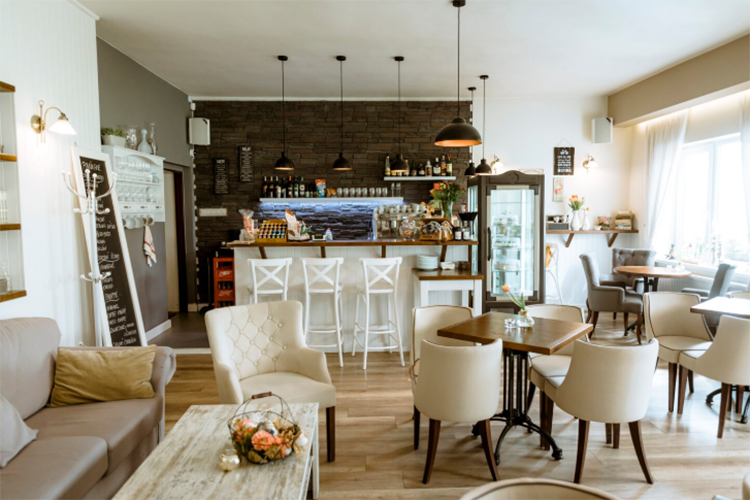 «Чтобы открыть хороший ресторан, нужно купить помещение за 2,5 миллиона долларов и вложить еще минимум 40–50 миллионов рублей»