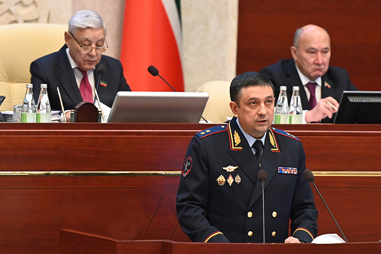 Дамир Сатретдинов о мошенничествах в Max: «То же самое, случаи есть и в наших мессенджерах»