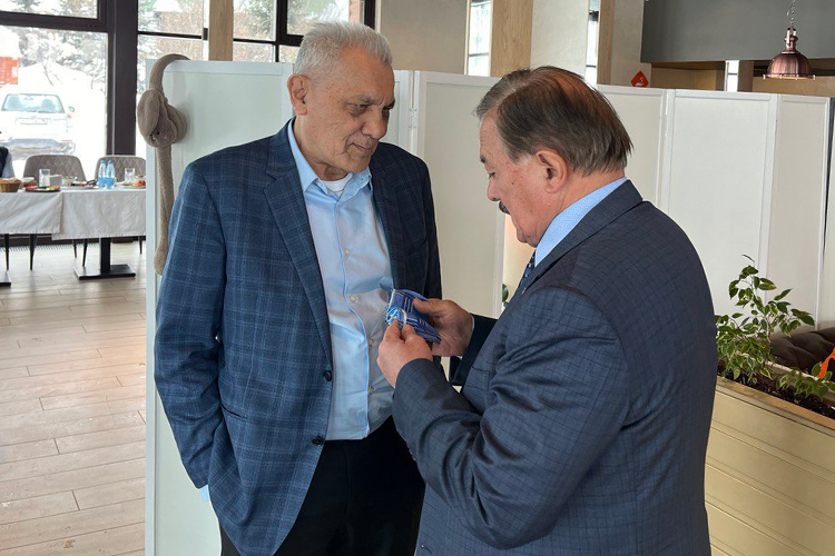 Габдрашид и Камиль Исхаковы