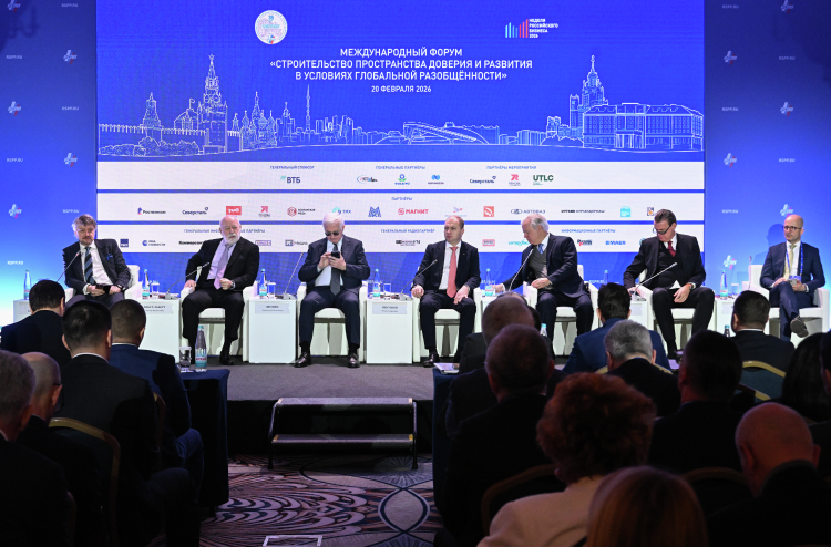 Если годом ранее позитива не ждали, то теперь видны осторожные надежды на улучшение