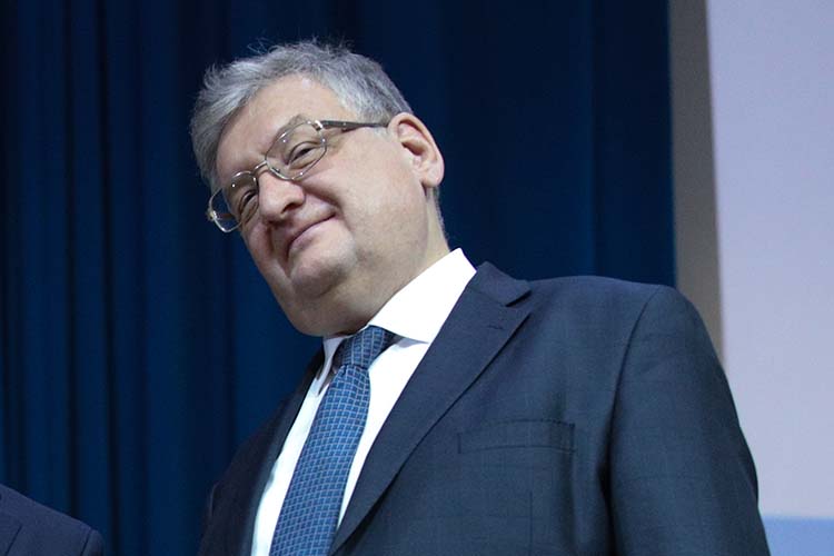 Алексей Зубец: «На сегодняшний день порядка 66 процентов общего количества россиян говорят, что они могут себе позволить крупную бытовую технику с трудом»