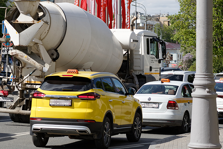 Belgee производится на заводе белорусско-китайского СП «Белджи» под Минском, по итогам 2025 года его выбрали 2 542 татарстанца