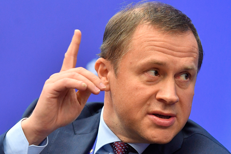 Дмитрий Стрежнев