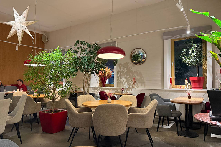 Все предельно простое, человеческое, без дизайнерских выкрутасов