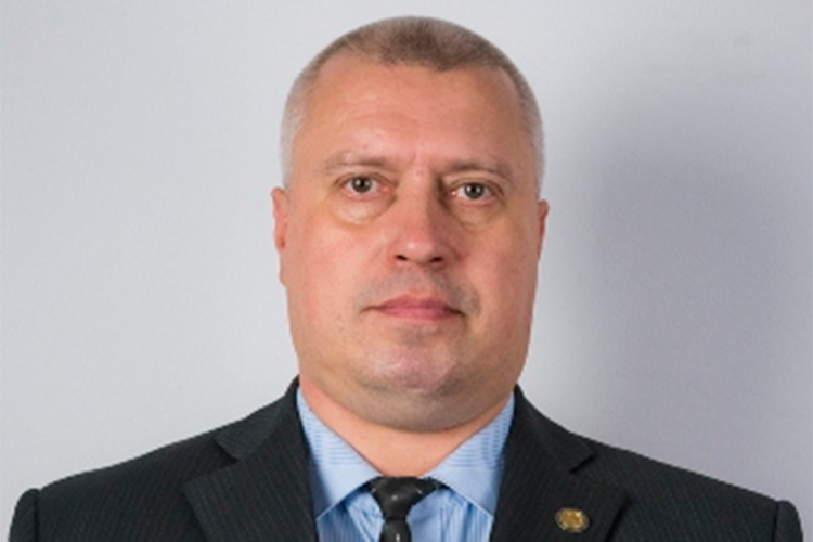 Максим Лушнов