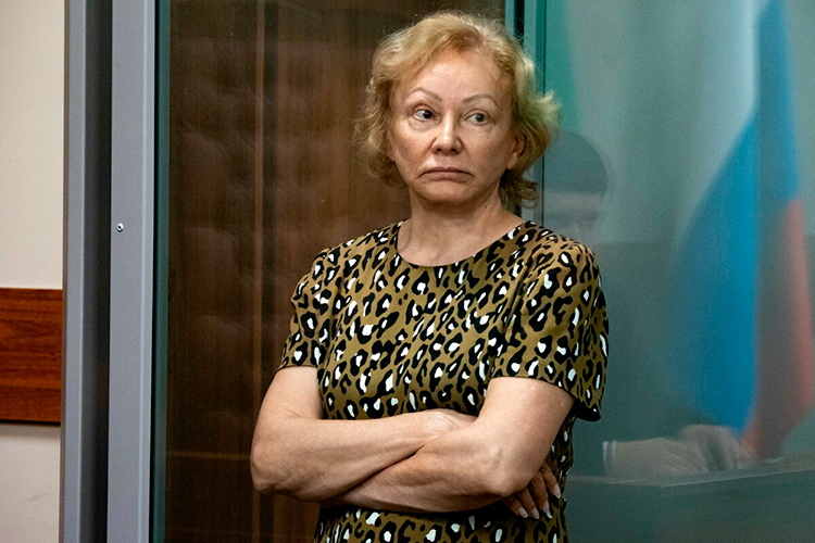 Задержания сотрудников и даже руководителей учебных учреждений для Татарстана не в новинку. Почти три года назад был громкий кейс с арестом теперь уже бывшего директора казанского медколледжа Зухры Хисамутдиновой