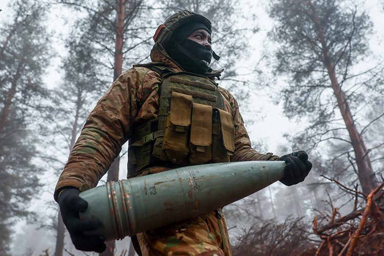 «Специфика нынешних боевых действий требует высочайших индивидуальных навыков. Например, умения действовать в отрыве от своих основных сил»