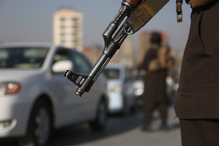 «Пакистан не раз говорил, что будет считать себя вправе проводить операции на территории Афганистана, чтобы ликвидировать те или иные террористические базы подготовки боевиков. И, собственно, это обещание исполнял»