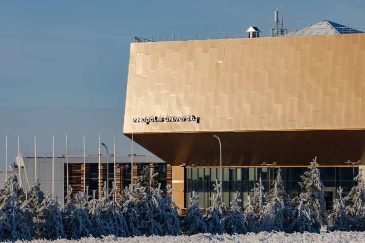 Исследователи Университета Иннополис усорили обучение больших языковых моделей в 1,5–2 раза, впервые использовав для этого данные о том, как человек читает текст и куда смотрит