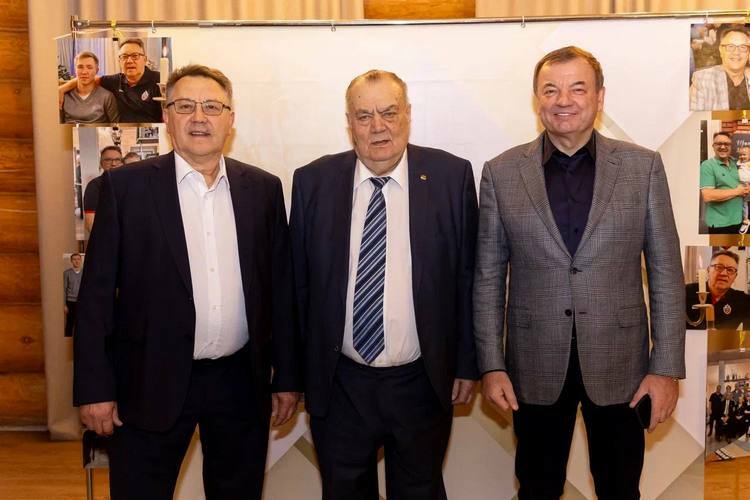 Станислав Ерёмин, Евгений Богачёв и Сергей Кущенко