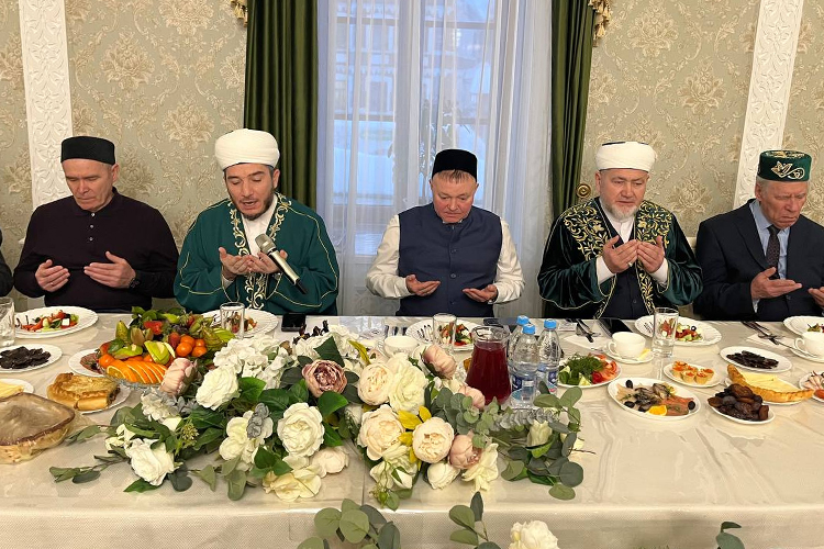 «К сожалению, наш ифтар проходит в печальной обстановке»