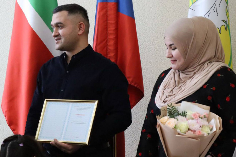 Семья Назриевых планирует оставаться и связать свою жизнь с Нурлатским районом