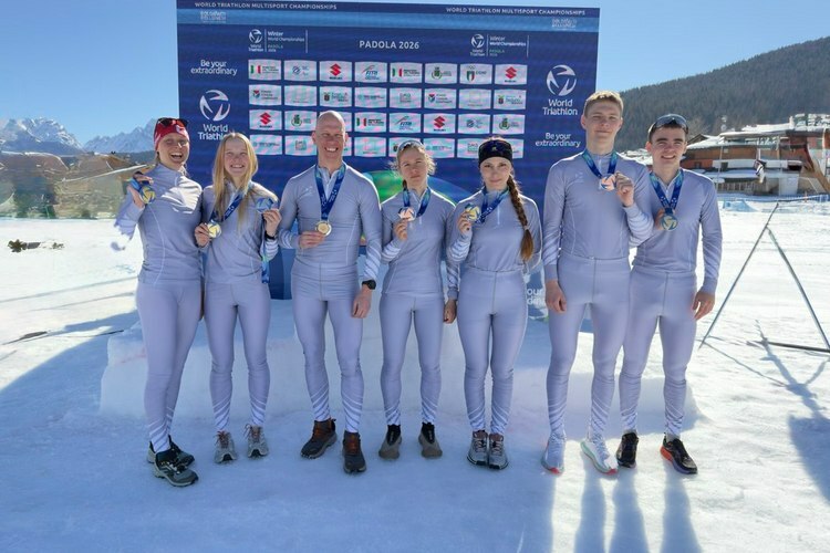 На ЧМ отправилось 11 российских спортсменов