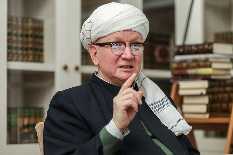 Фарид Салман: «Важно, чтобы хотя бы в Рамадан Коран читался татарским макамом»