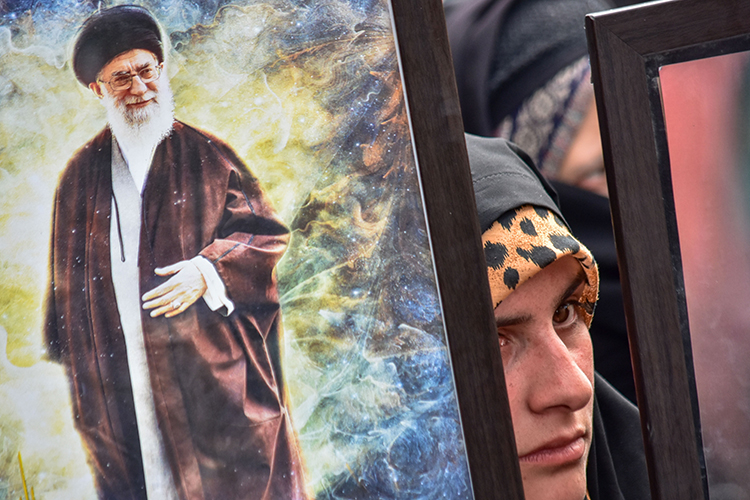 «Сейед Али Хаменеи был личностью эпохального масштаба. Я бы не назвал его политиком в строгом смысле этого слова, хотя он являлся, безусловно, выдающимся политиком для современной истории Ирана»