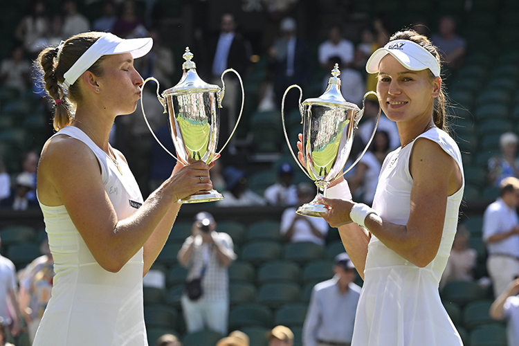 Одним из главных успехов сезона для Вероники Кудермертовой стало первое завоеванное в карьере титульное звание на турнире Большого шлема