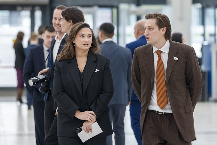 После смерти отца Рустема Калимуллина и деда Салихзяна Калимуллина агрохимический бизнес перешел в руки Раили Калимуллиной, когда ей было всего 22 года