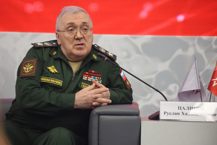 Руслан Цаликов обвинен в создании преступного сообщества, участники которого в 2017–2024 годах совершили хищения бюджетных средств, а также в легализации похищенного и взяточничестве