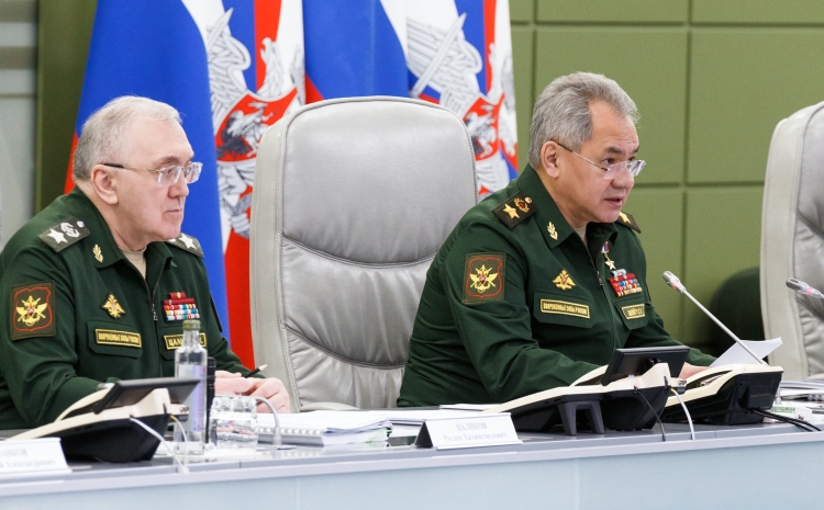 В 2012 году Цаликов ушел вслед за Сергеем Кужугетовичем в министерство обороны, где сначала стал заместителем министра, а в 2015-м &mdash; первым замглавы ведомства