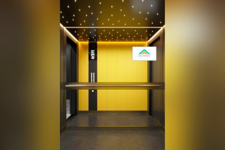 «В прошлом году мы завершили проект для жилищного комплекса в городе Канаш Чувашской Республики. По желанию заказчика дизайн интерьера был выполнен в элегантной черно-желтой гамме, а потолок купе-кабины украсила подсветка в стиле «звездного неба»