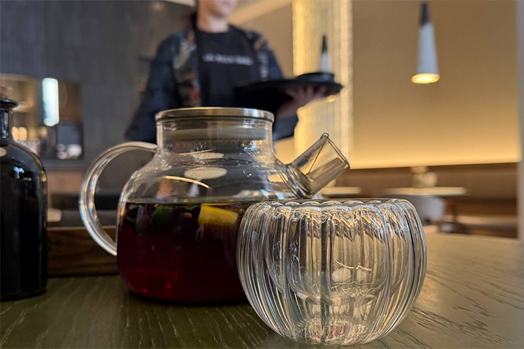 Синий чай анчан с яблоком и манго