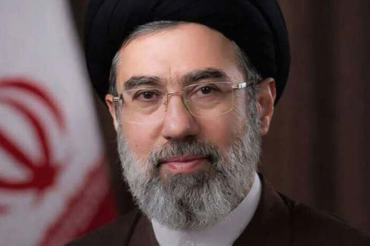 «Совет экспертов Ирана избрал Моджтабу Хаменеи новым верховным лидером страны, несмотря на угрозы президента США Дональда Трампа нанести удар по заседанию совета»