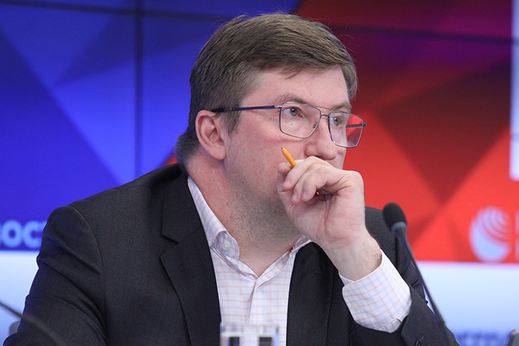 Глеб Кузнецов: «Мир не становится лучше, безопаснее и богаче. А история знает, чем это заканчивается»