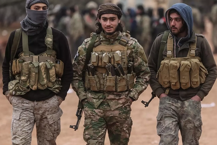 «Самый уязвимый этнос &mdash; курды. Но даже курды, многие из которых недовольны властями, заявляют: «Мы должны сделать все возможное, чтобы сохранить страну»