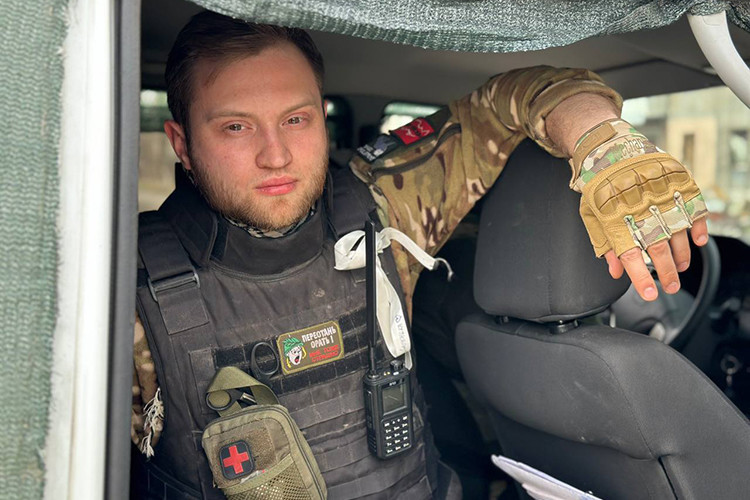 Федор Громов: «Еще раз подчеркну, наступательную операцию провести можно. Она требует куда более серьезных затрат по ресурсам, подготовке, огневым средствам поражения, тем не менее она возможна»