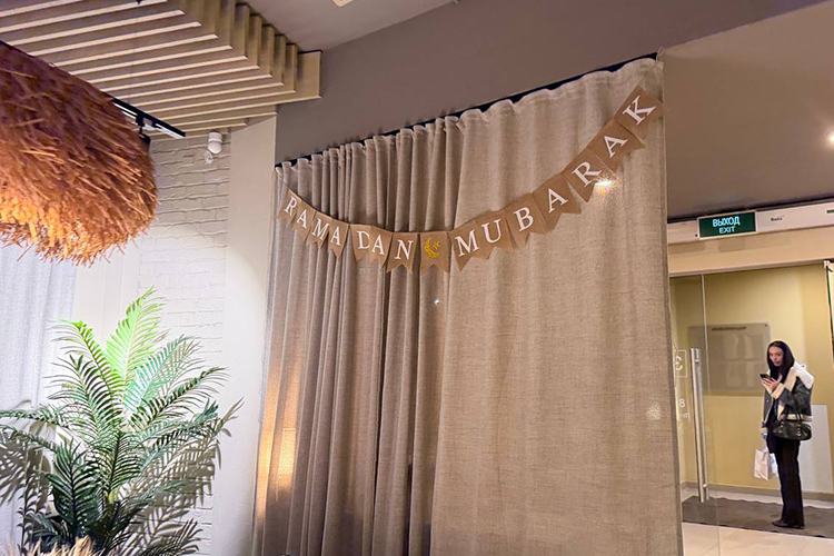 В Рамадан запускают ифтар-меню. Два сета: за 1,7 тыс. и 1,8 тыс. рублей