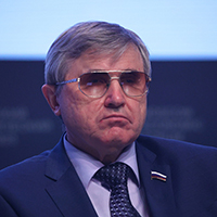 Олег Смолин &mdash; доктор философских наук, академик Российской академии образования, первый заместитель председателя комитета Госдумы по образованию и науке
