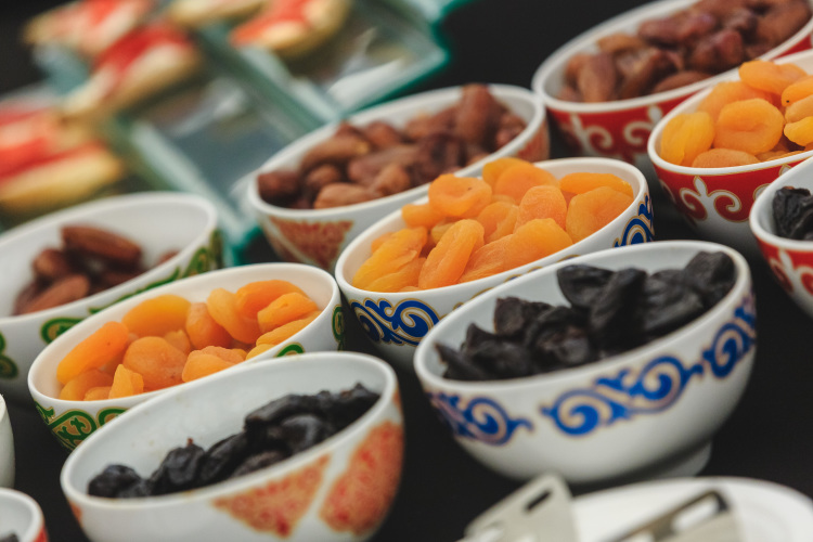 Есть люди, которые привыкли не завтракать, и сухур они пропускают