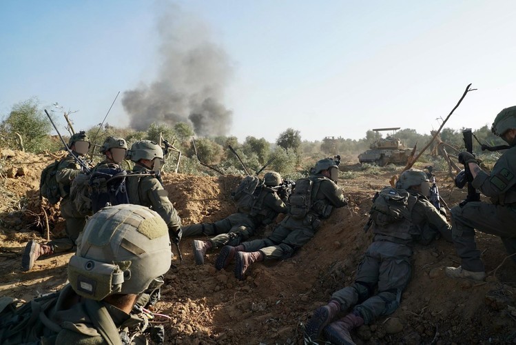 11 марта отряды «Хезболлы» в Ливане в ответ на агрессию Израиля выпустили до 100 ракет различного типа