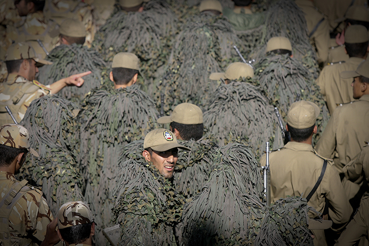 Главная травма Ирана — это его «Отечественная война» с Ираком, длившаяся с 1980 по 1988 год, в ходе которой погибло около полумиллиона иранцев