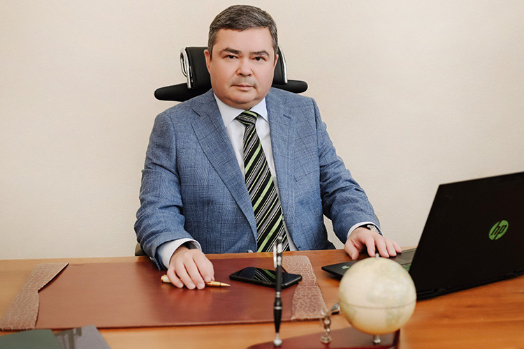 «ЮНЭКС» Эдуарда Зяббарова стабильно работает на рынке юруслуг уже 23 года
