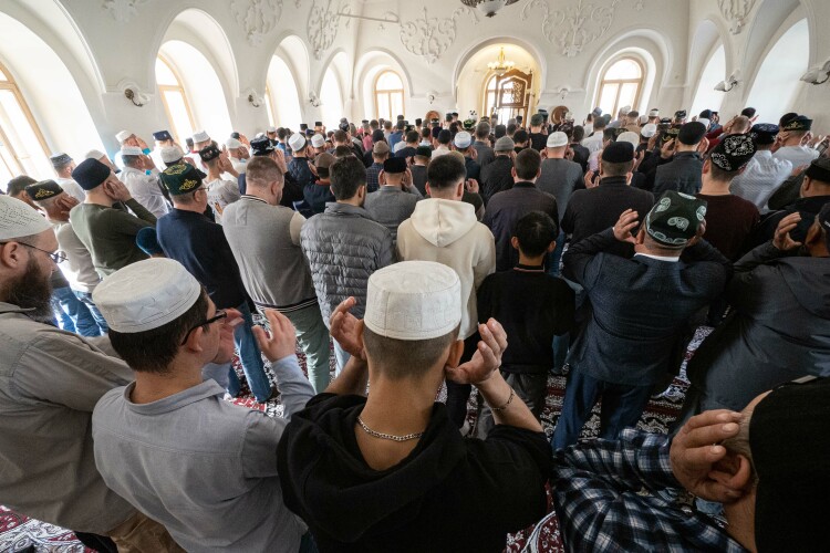 Оперативными службами города будут созданы все необходимые условия для общественного порядка и безопасности верующих