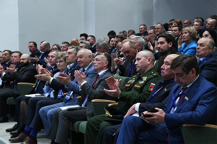 В Думе нынешнего VIII созыва 15 представителей республики, и так было последние как минимум четыре созыва