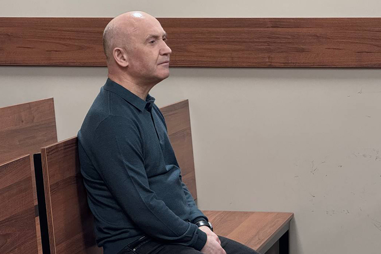 Сегодня Советский районный суд Казани передал дело бывшего начальника отдела ЖКХ аппарата правительства РТ Фаиля Салихова по подсудности в Вахитовский райсуд