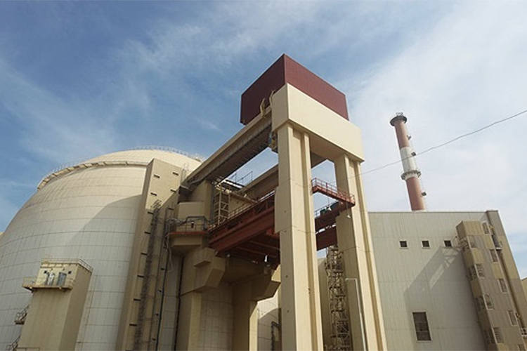 Под удар попала АЭС «Бушер». Никто из сотрудников станции не пострадал, ущерба нет, но это первый подобный случай с начала конфликта