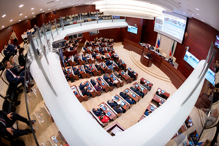 По данным источников «БИЗНЕС Online», республиканские власти планируют завершить транзит в сентябре