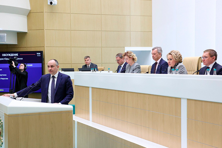 Валентина Матвиенко: «Для чего мы выделяем деньги, которые просто закапываются и не работают?»