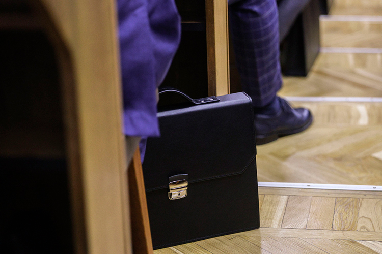 На сайте Государственной Думы был зарегистрирован законопроект от Госсовета Татарстана «О внесении изменений в отдельные законодательные акты Российской Федерации в части ограничения публичного распространения обвинительной информации до вступления судебного решения в законную силу»