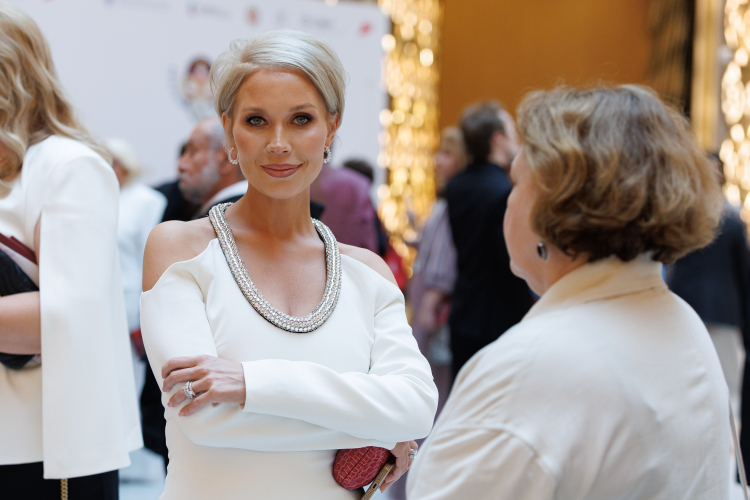 Для Сафаровой это не станет дебютом в «Мастеровых»: в 2014 году она здесь выпускала яркое детское представление «Маугли», ставшее для режиссера дипломным проектом в ГИТИСе