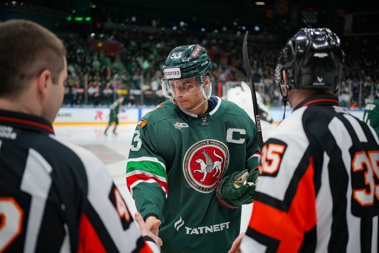 Марченко мог быть стать лидером «Ак Барса» в раздевалке, но у него плохой сезон