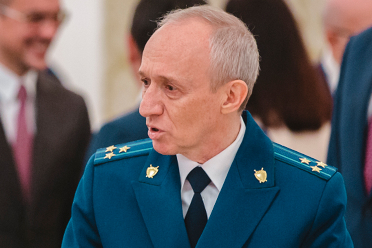 Оставил свою должность и многолетний прокурор Казани &mdash; Олег Дроздов